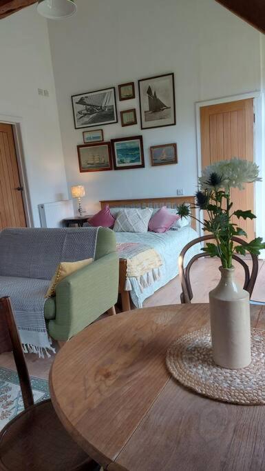 דירות Lower Swanwick Brooklands Barn מראה חיצוני תמונה